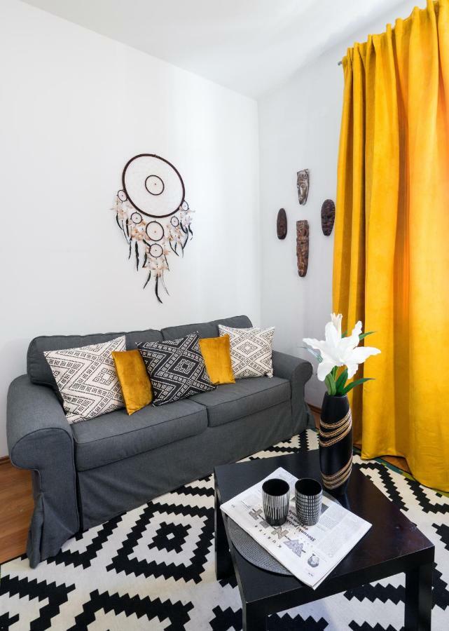 Cichy Apartament Obok Wawelu Tarlowska Krakau Exterior foto